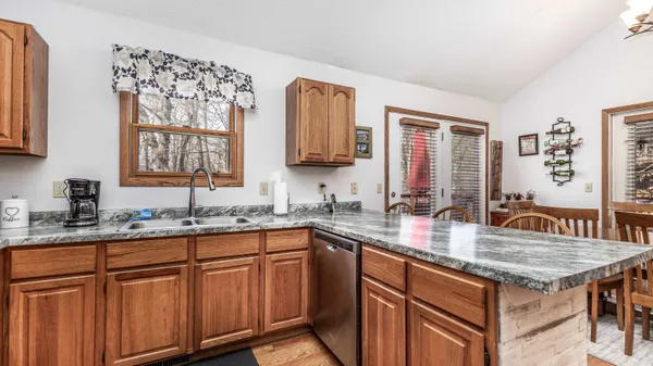 $425,000 | 7 Colony Lane, Galena, IL 61036