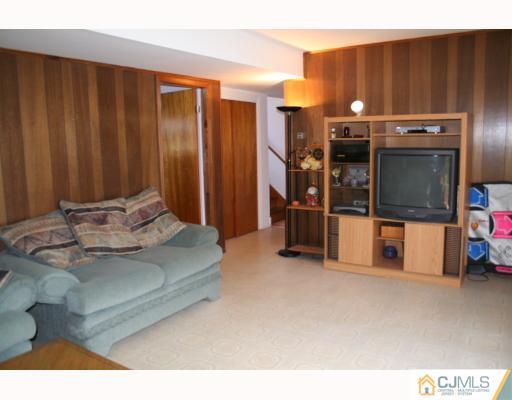 3 Glover Road East Brunswick, NJ 08850 - Photo 6 of 10 Gallery Image 6