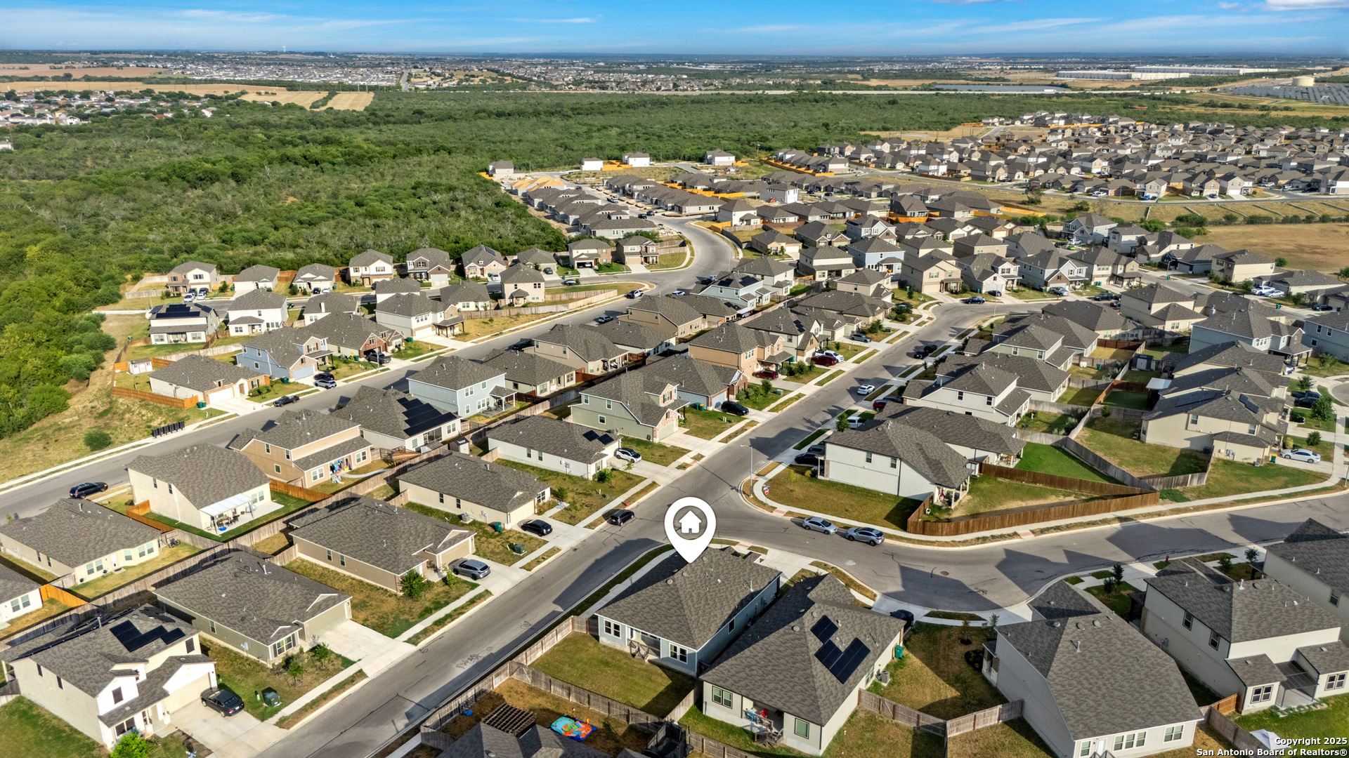 6847 Alaskan Wy. Converse, TX 78109 - Photo 31 of 32 an aerial view of a building with outdoor space