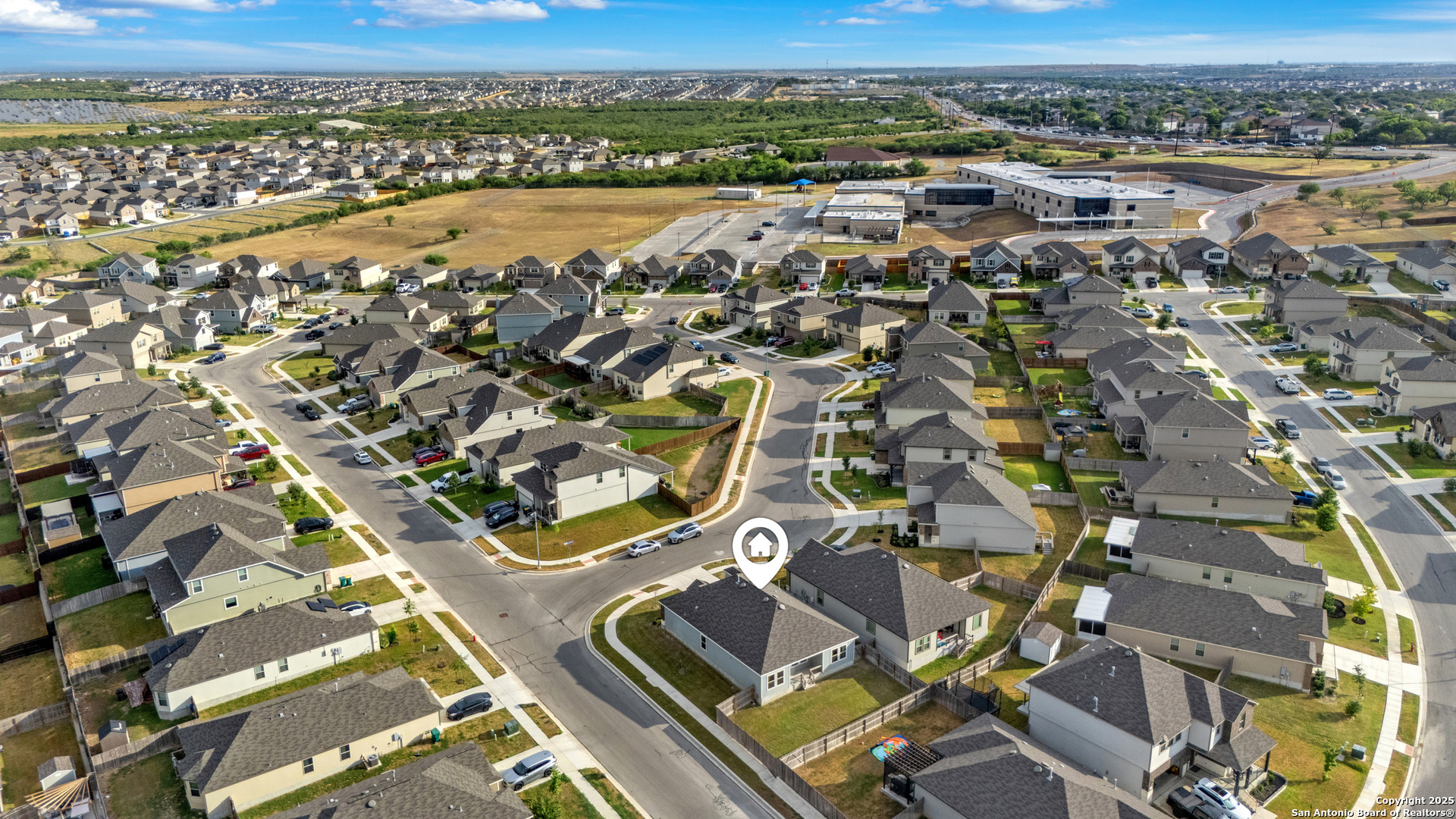 6847 Alaskan Wy. Converse, TX 78109 - Photo 32 of 32 an aerial view of residential houses with outdoor space