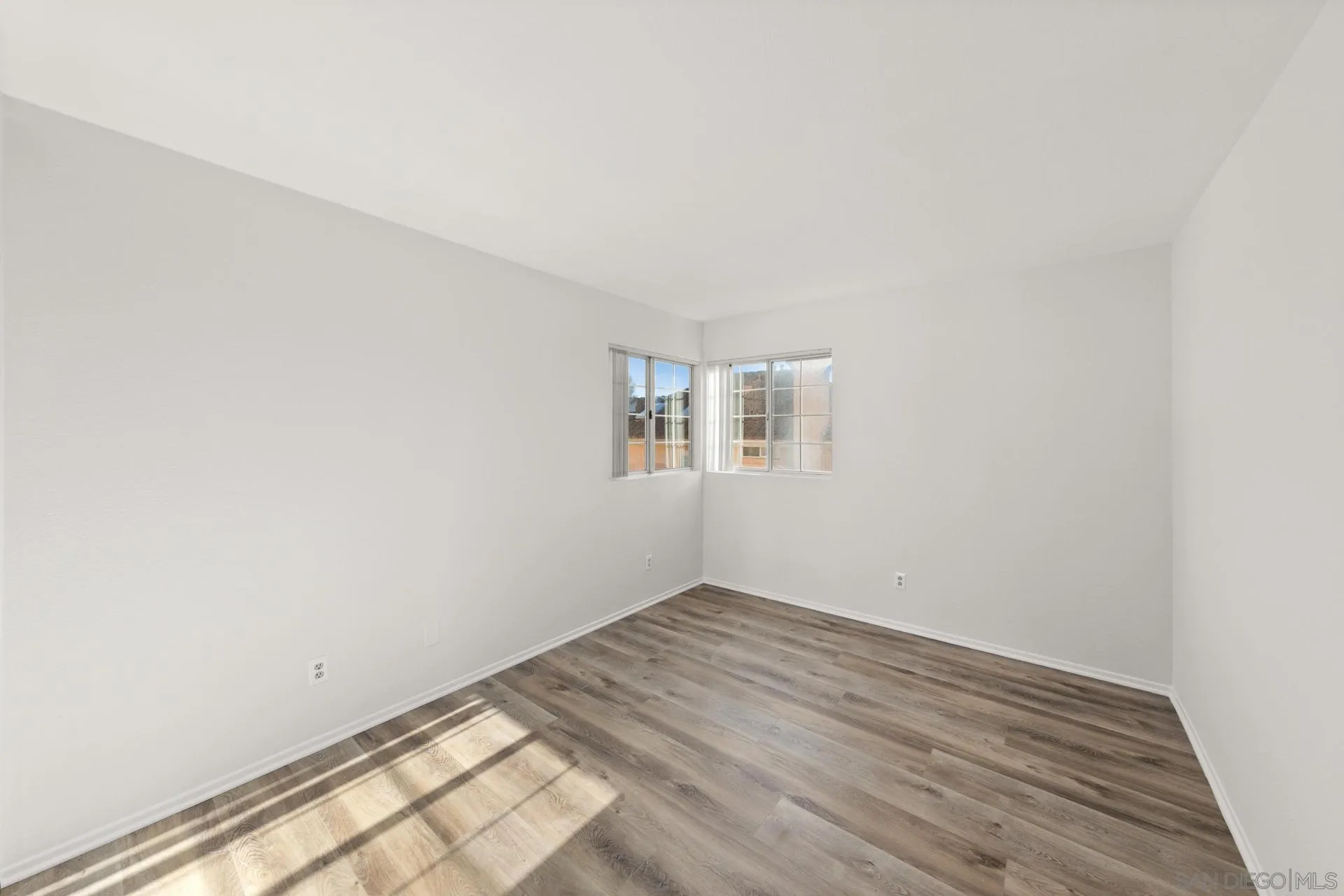 403 Calle Corazon Oceanside, CA 92057 - Photo 27 of 40 an empty room with a window