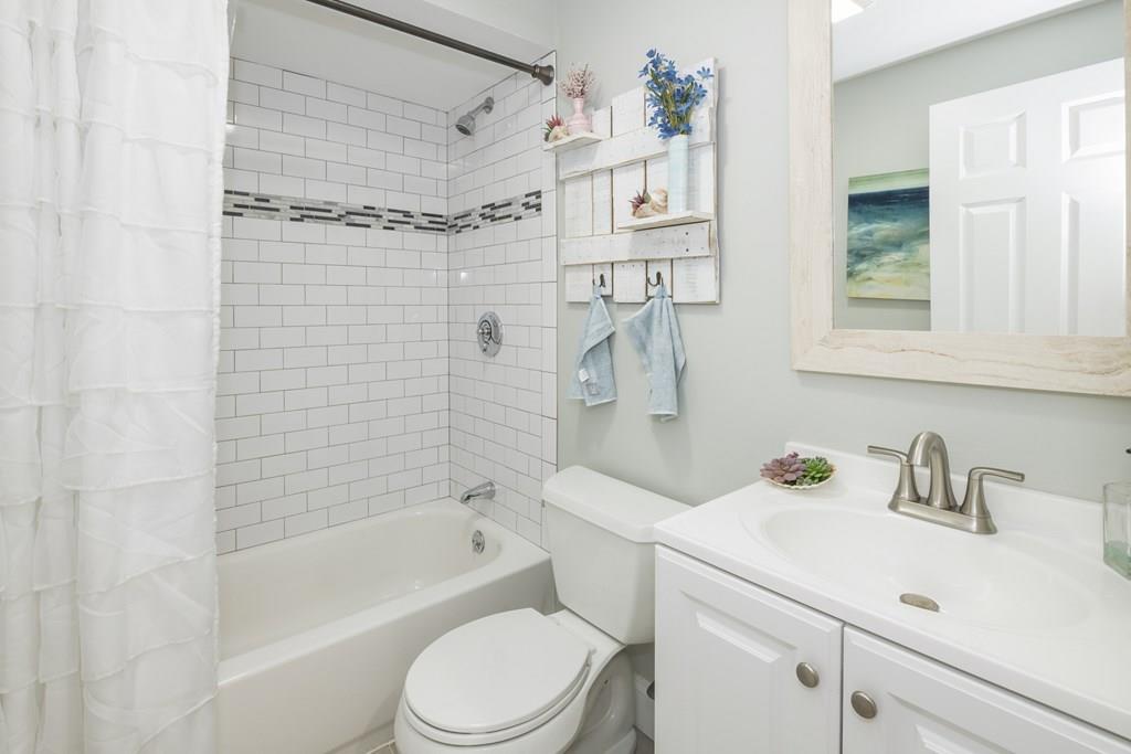 6 Sheridan Road Wilmington, MA 01887 - Photo 21 of 38 Gallery Image 21