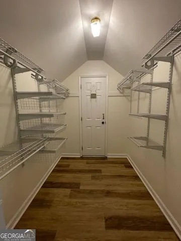 a bathroom with a bath tub