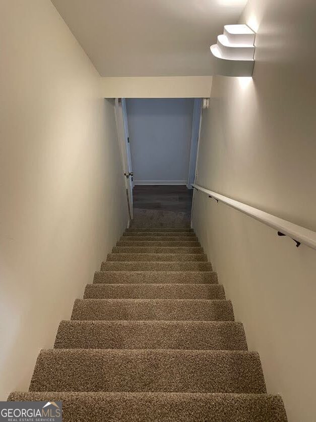 1502 Eryn Circle Suwanee, GA 30024 - Photo 34 of 57 a view of entryway