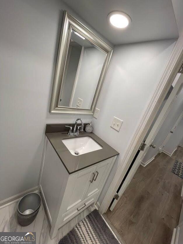 1502 Eryn Circle Suwanee, GA 30024 - Photo 46 of 57 a bathroom with a sink toilet and a mirror