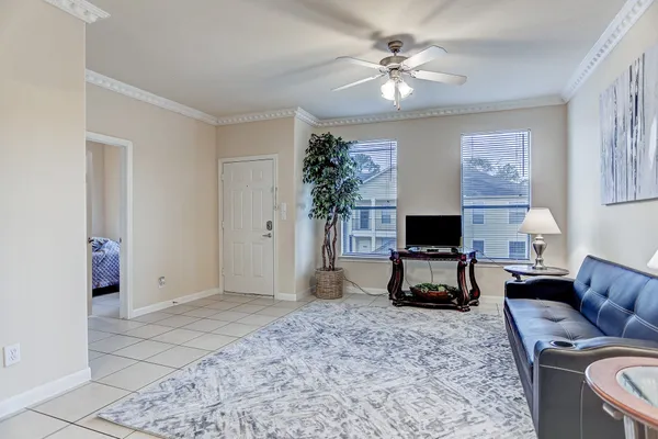 $1,700 | 2088 Laverne Street, Unit 4, Houston, TX 77080