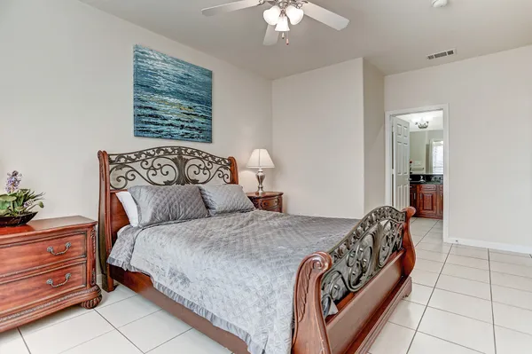 $1,700 | 2088 Laverne Street, Unit 4, Houston, TX 77080