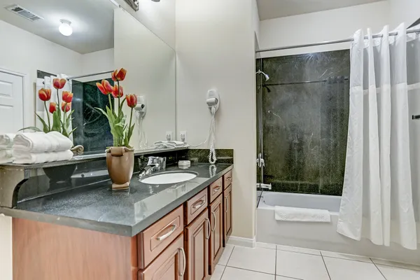 $1,700 | 2088 Laverne Street, Unit 4, Houston, TX 77080