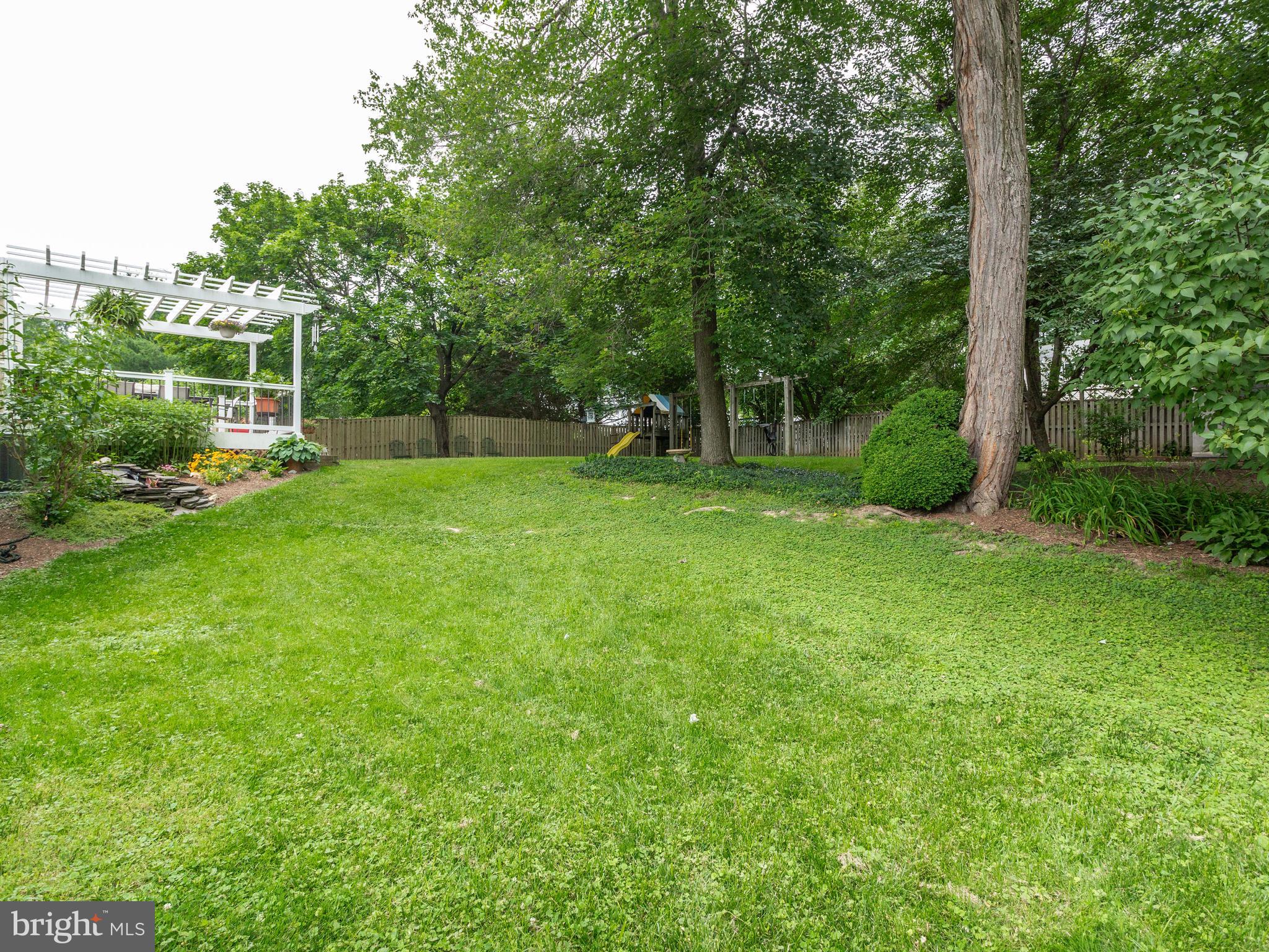 6402 Darwin Road Laurel, MD 20707 - Photo 36 of 44 Back yard