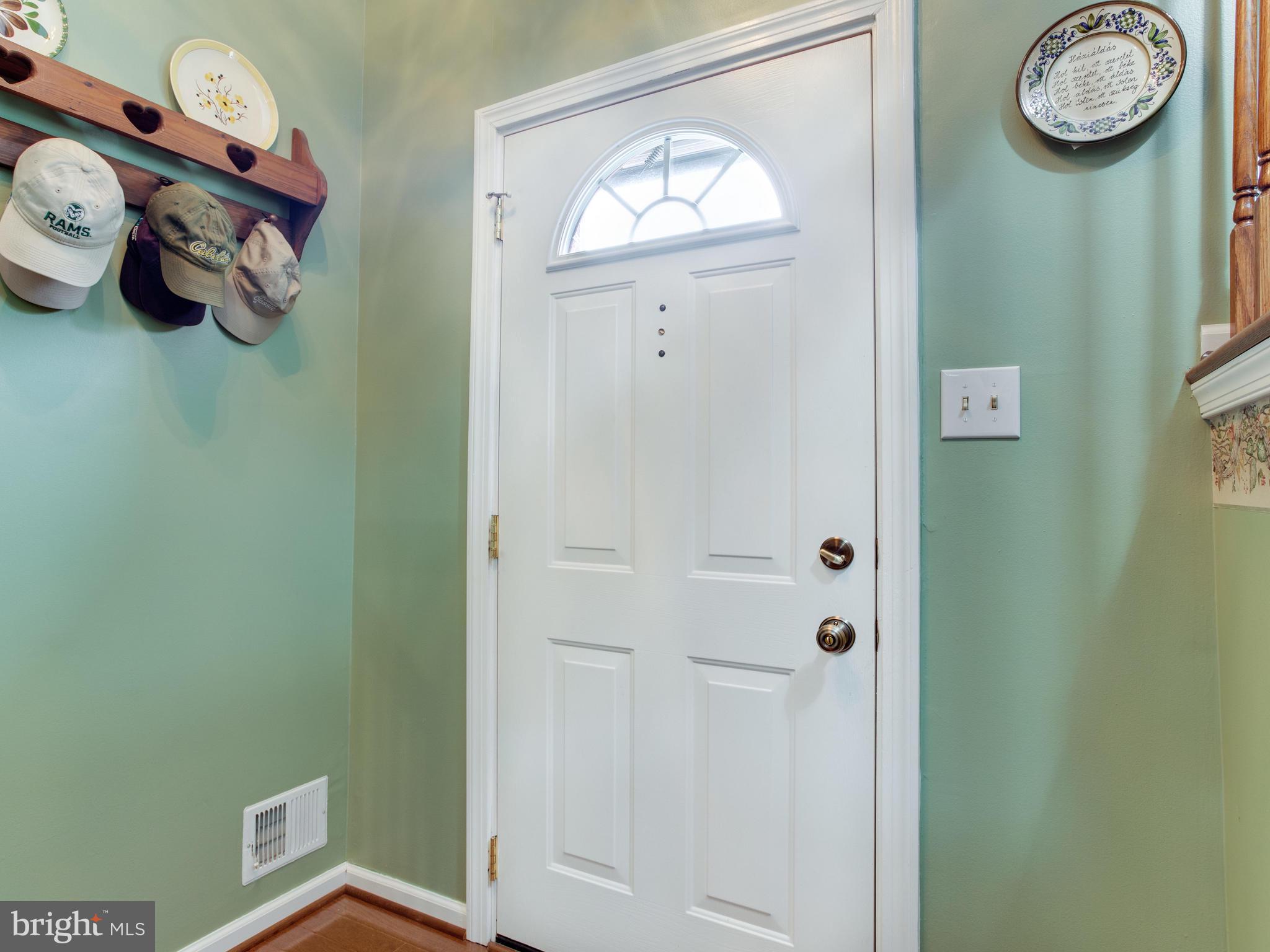 6402 Darwin Road Laurel, MD 20707 - Photo 5 of 44 Spacious Foyer