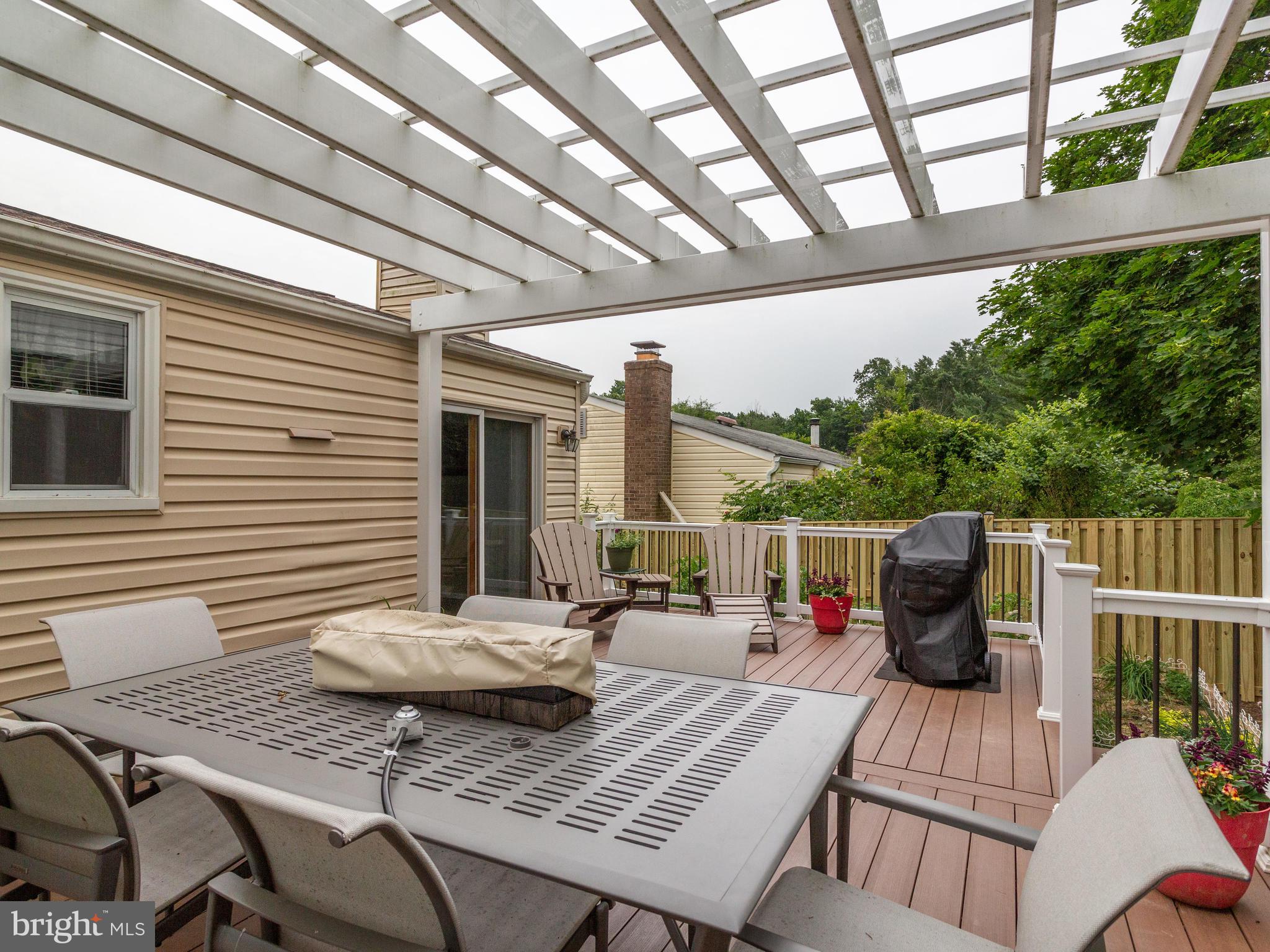 6402 Darwin Road Laurel, MD 20707 - Photo 43 of 44 More views of your Deck