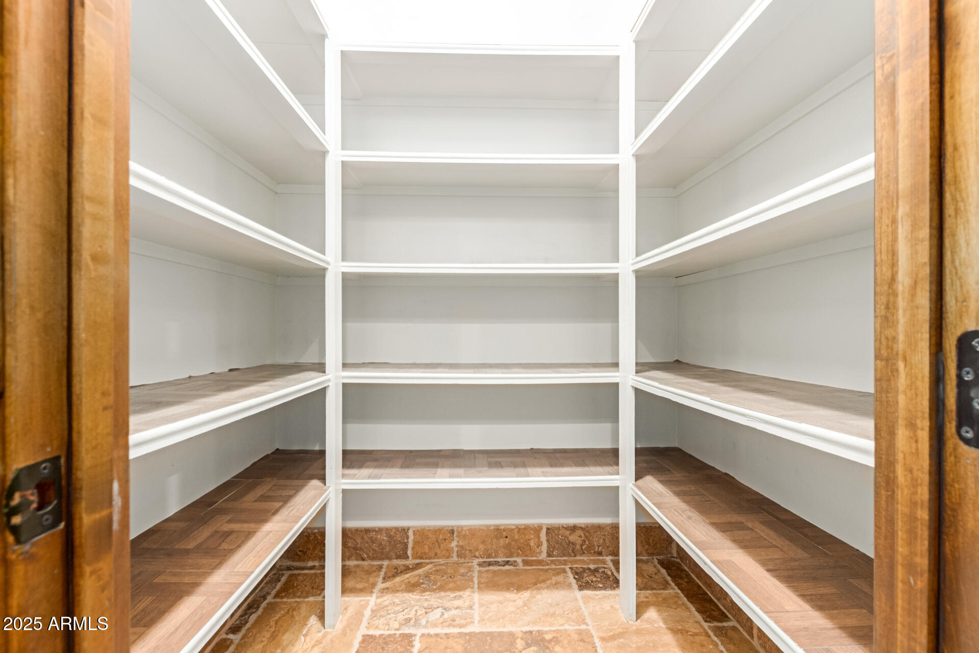 2912 East Vaughn Avenue Gilbert, AZ 85234 - Photo 20 of 55 21 - Vaughn