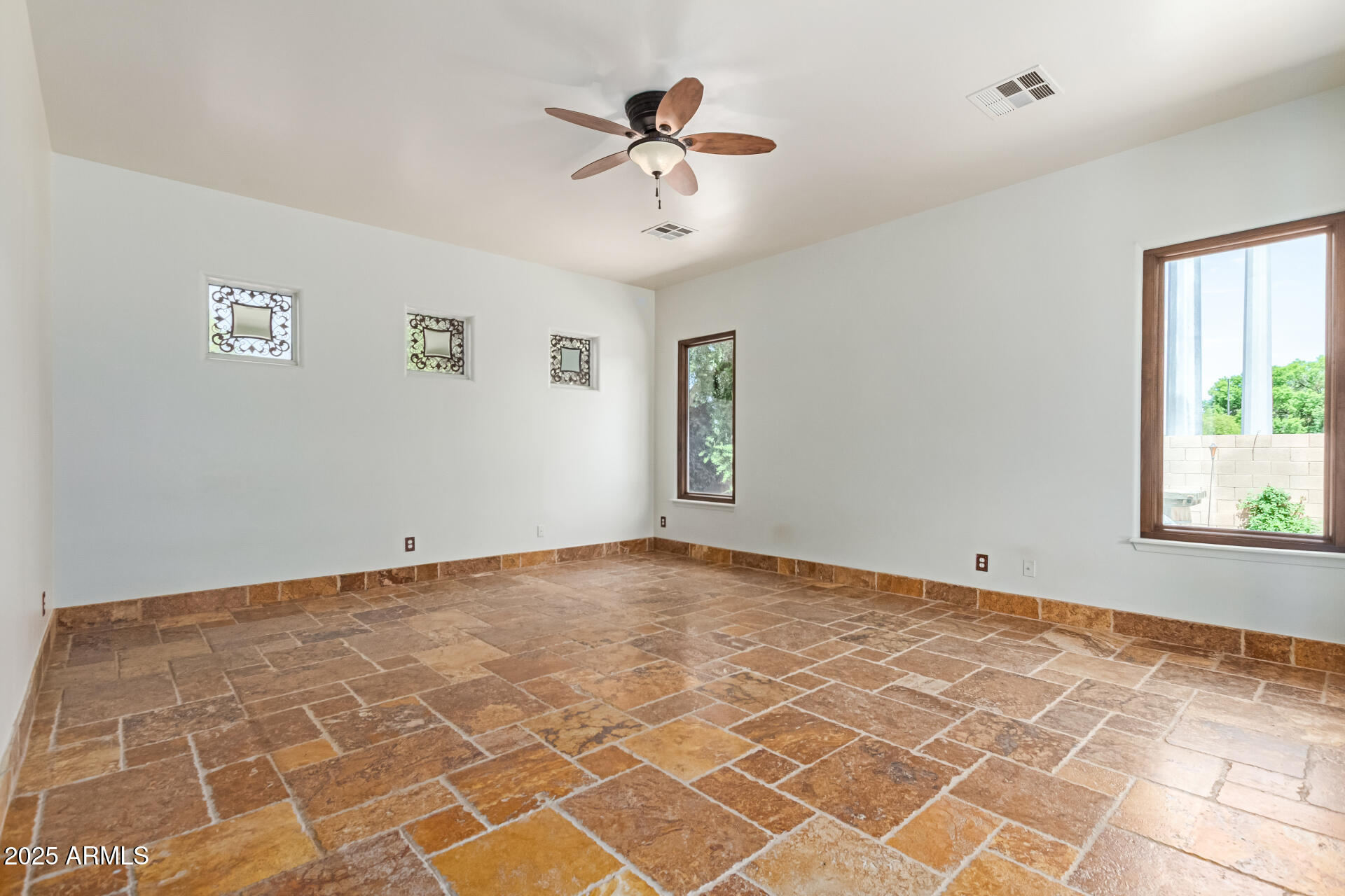 2912 East Vaughn Avenue Gilbert, AZ 85234 - Photo 27 of 55 28 - Vaughn