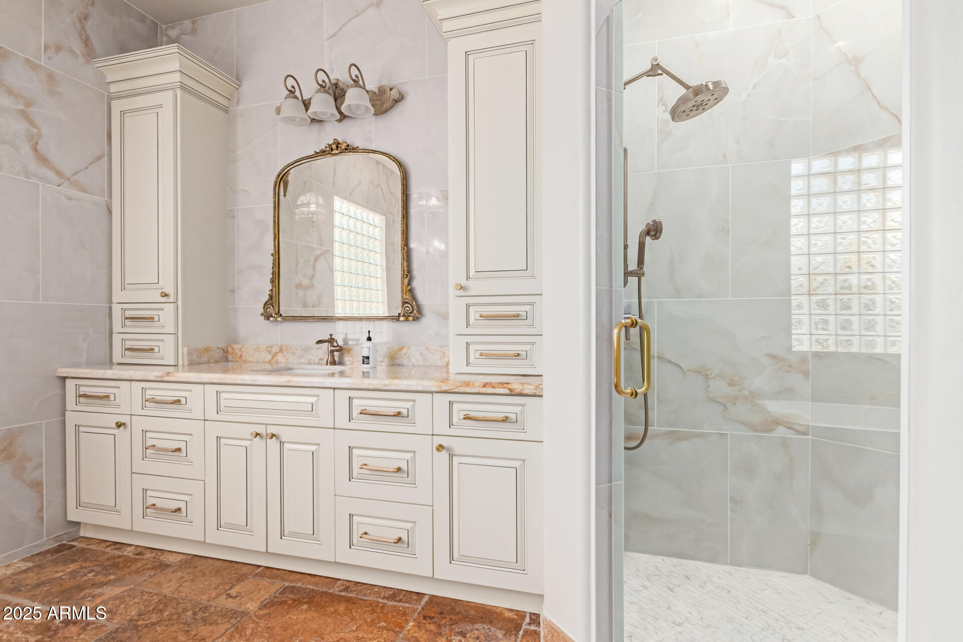 2912 East Vaughn Avenue Gilbert, AZ 85234 - Photo 32 of 55 33 - Vaughn