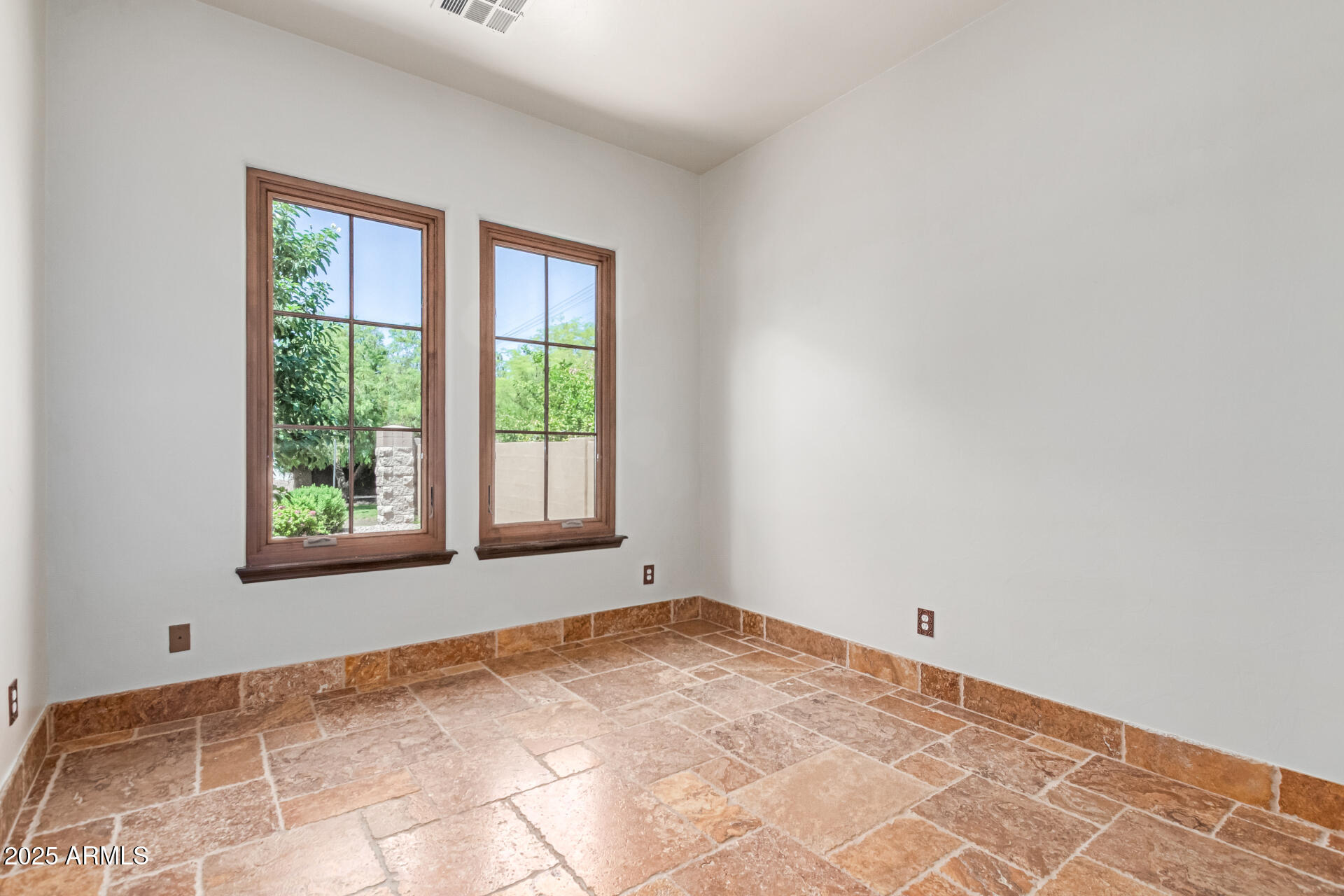 2912 East Vaughn Avenue Gilbert, AZ 85234 - Photo 34 of 55 35 - Vaughn