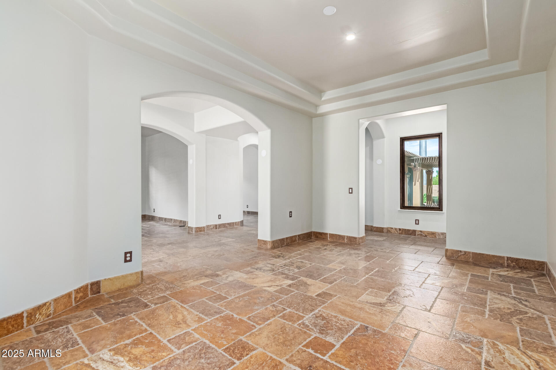 2912 East Vaughn Avenue Gilbert, AZ 85234 - Photo 10 of 55 13 - Vaughn