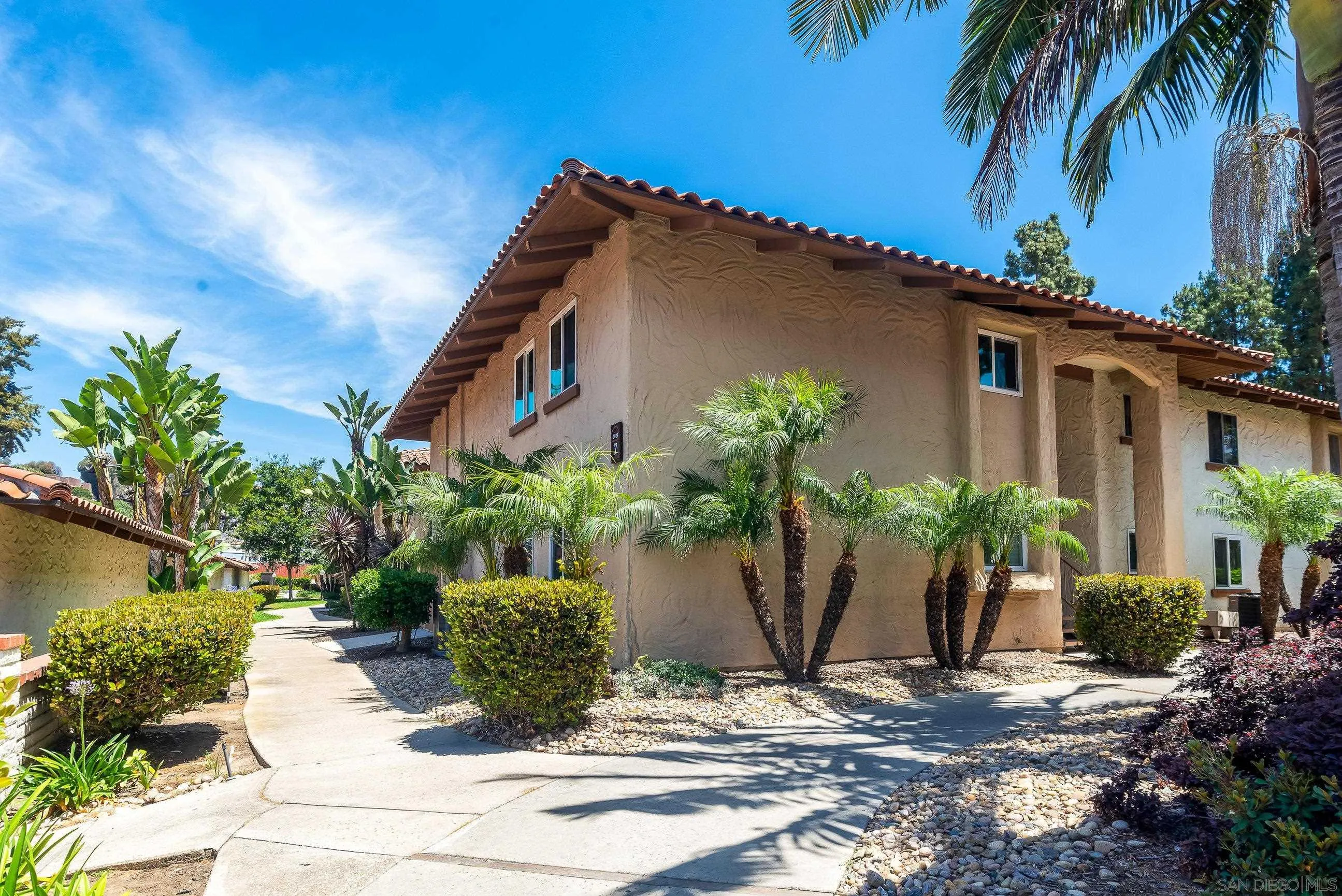 6019 Rancho Mission Road, Unit 201 San Diego, CA 92108 - Photo 9 of 56