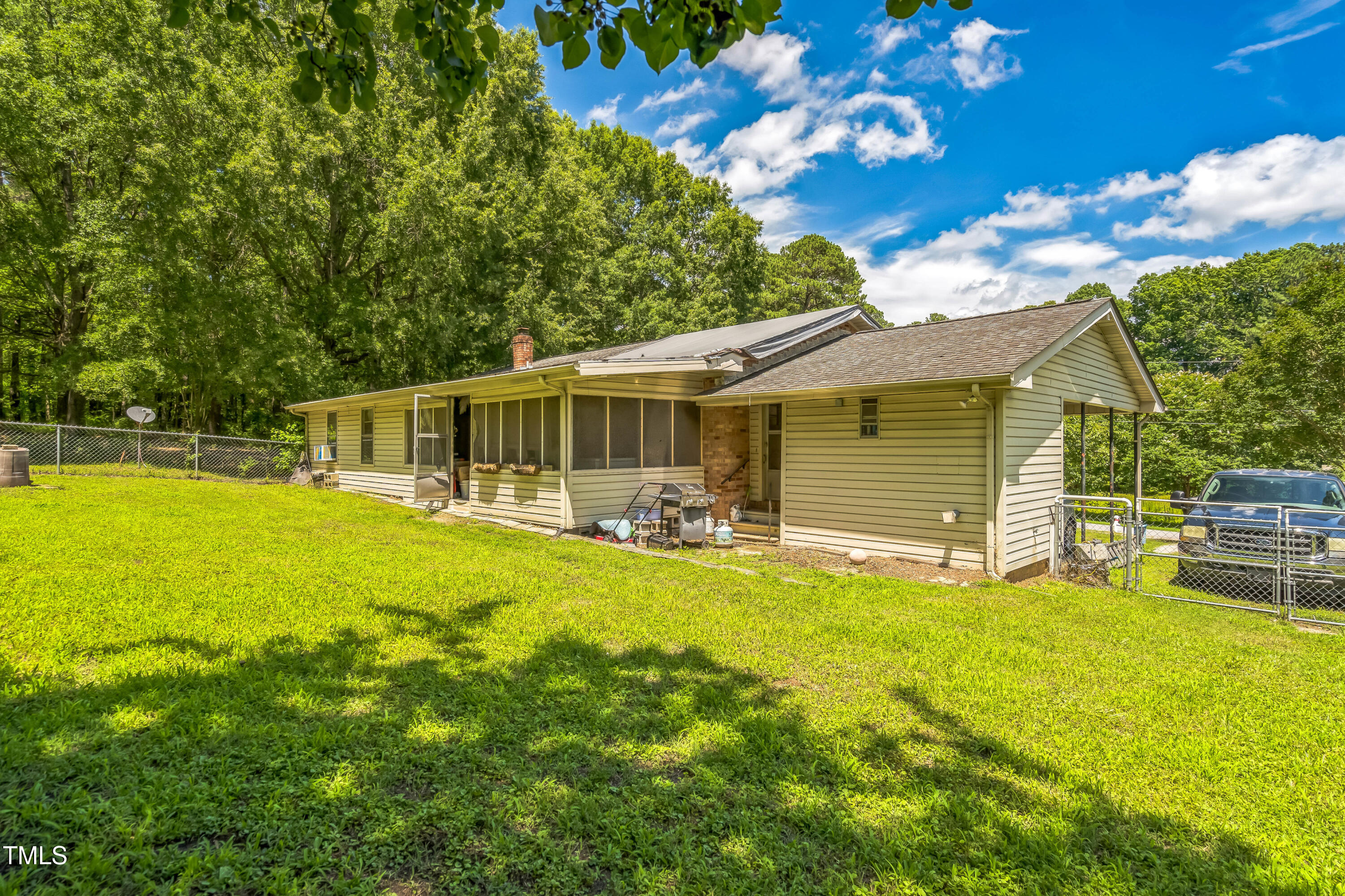 5716 Spring Road Raleigh, NC 27603 - Photo 28 of 34 02_5716_Spring_Rd_Raleigh_NC_27603_USA-E