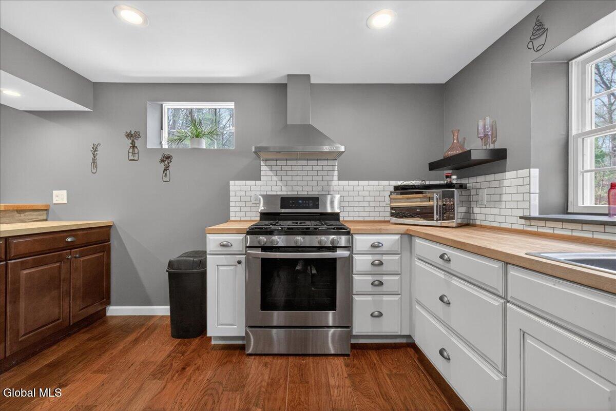 652 Bruno Road Clifton Park, NY 12065 - Photo 37 of 68 41-652 Bruno Rd-41