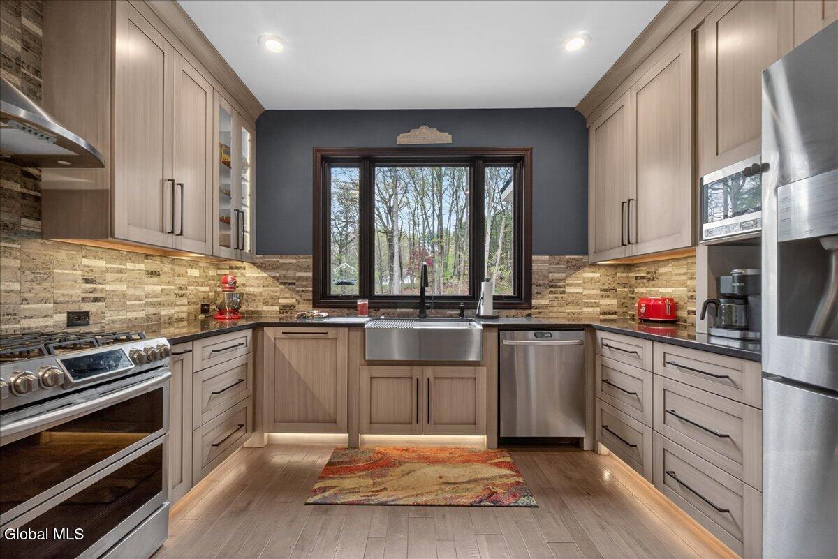 652 Bruno Road Clifton Park, NY 12065 - Photo 9 of 68 74-652 Bruno Rd-74