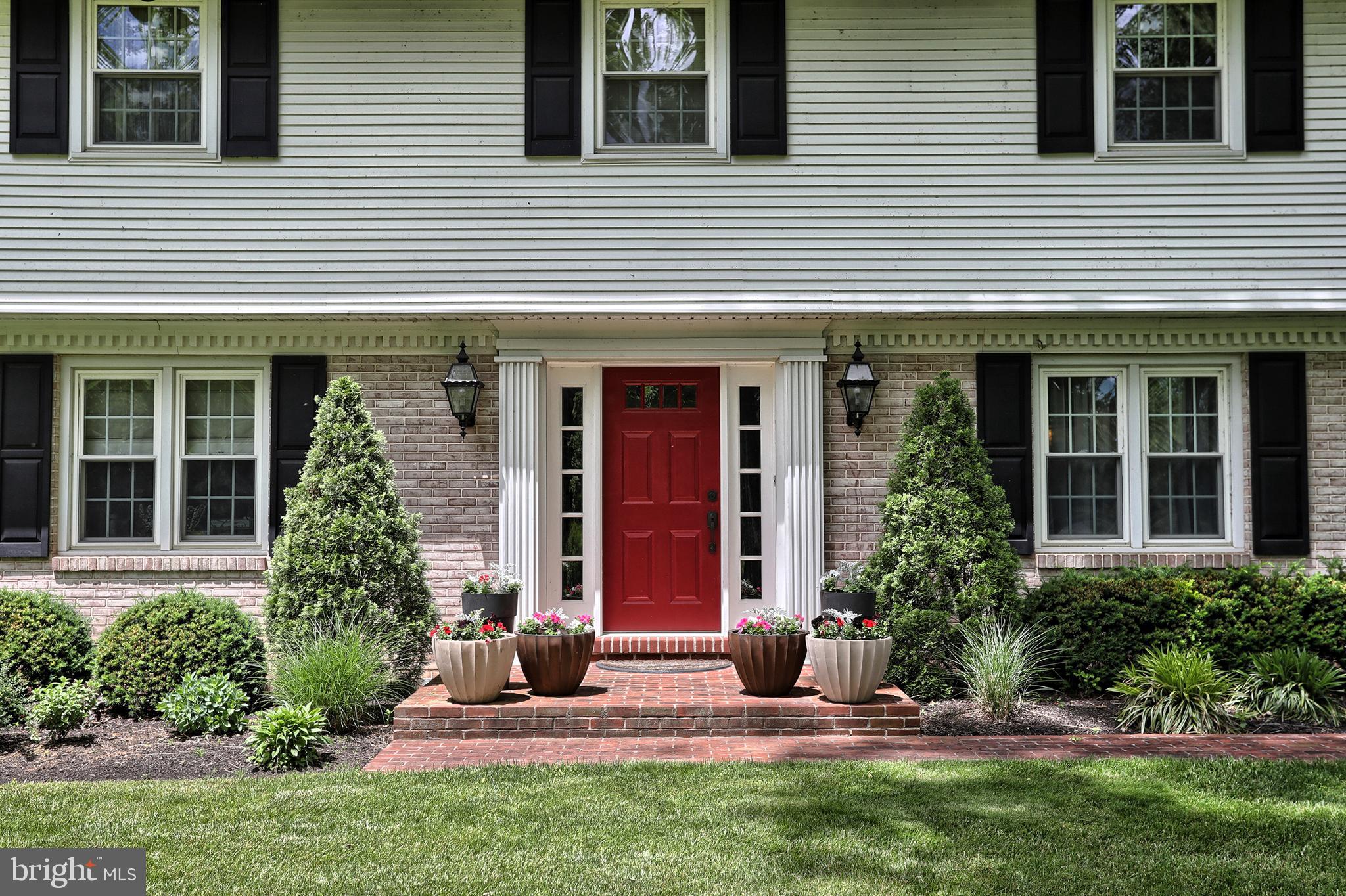 2 Walden Road Lebanon, PA 17042 - Photo 4 of 93 Gallery Image 4