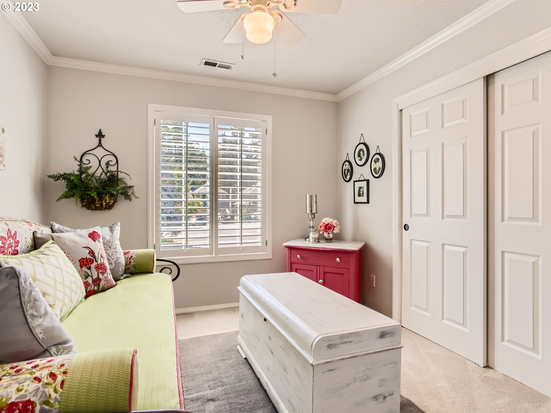 4135 Southwest Comus Street Portland, OR 97219 - Photo 22 of 41 Gallery Image 22