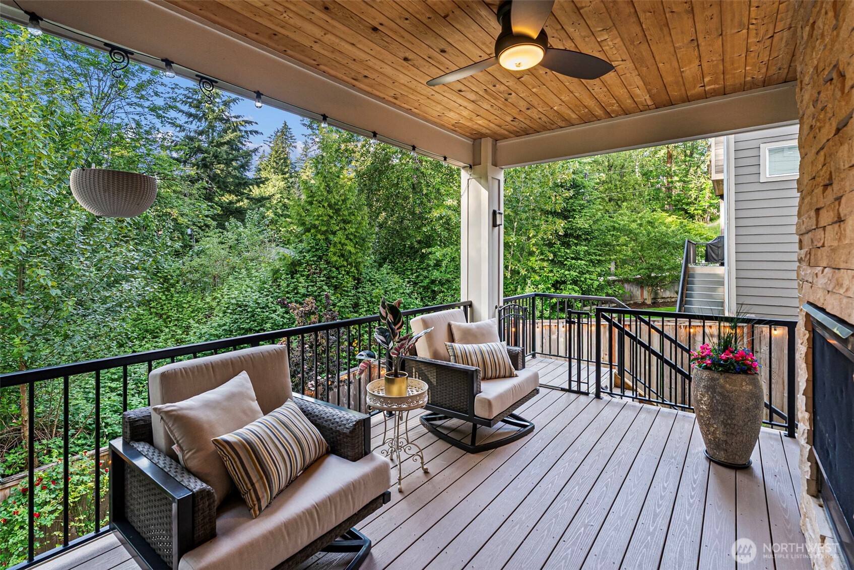 3766 Monterey Court Northeast Renton, WA 98056 - Photo 14 of 40