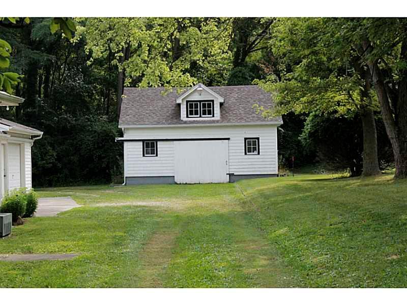 240 Ogden Road Springfield, OH 45503 - Photo 2 of 25
