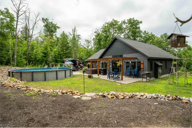 $519,000 | 6 Hattie Pike Road, Fryeburg, ME 04037