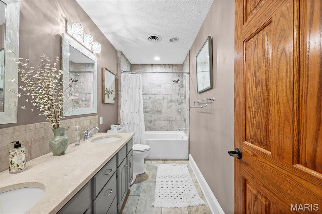 111 Wildhorse Road Farmington, MO 63640 - Photo 49 of 83