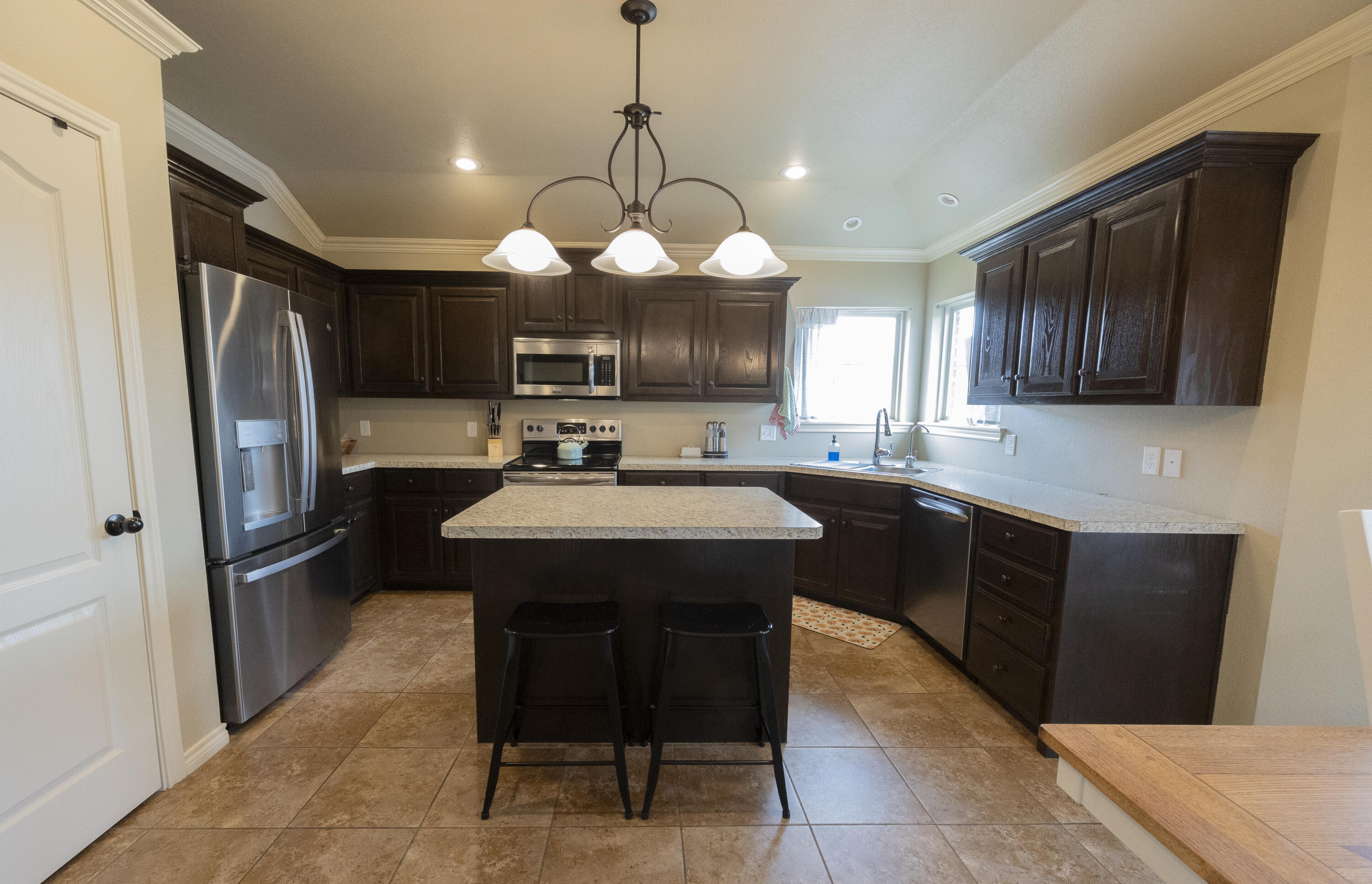 6010 104th Street Lubbock, TX 79424 - Photo 4 of 20 _18A2411