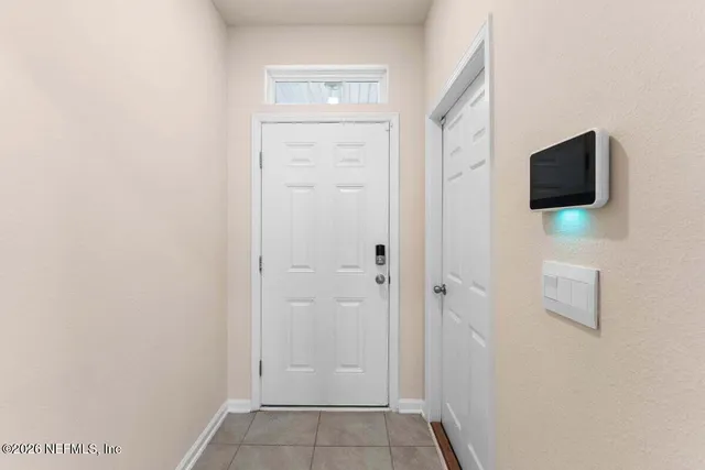 a view of a livingroom with an empty space