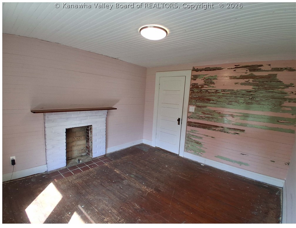 5001 Clay Road Spencer, WV 25276 - Photo 15 of 30 Gallery Image 15
