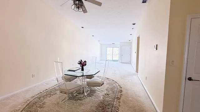 $449,000 | 8 Ledgewood Way, Unit 20, Peabody, MA 01960