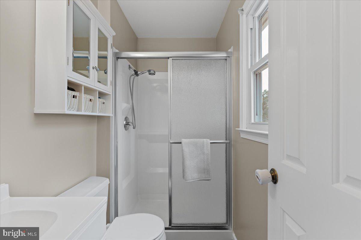 6744 Settlers Ridge Road Warrenton, VA 20187 - Photo 26 of 54 Primary Bathroom