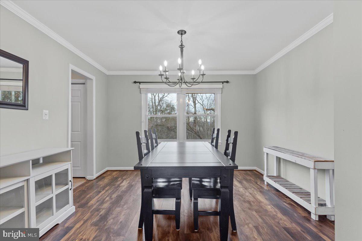6744 Settlers Ridge Road Warrenton, VA 20187 - Photo 10 of 54 Dining Room