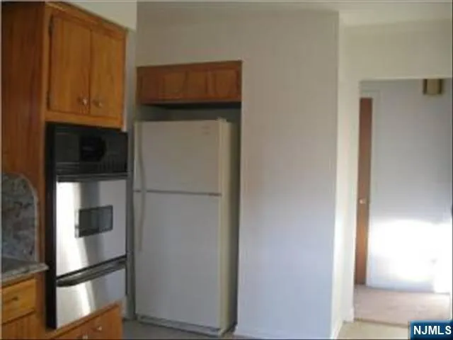 $2,500 | 222 7th Street, Unit 2, Palisades Park, NJ 07650