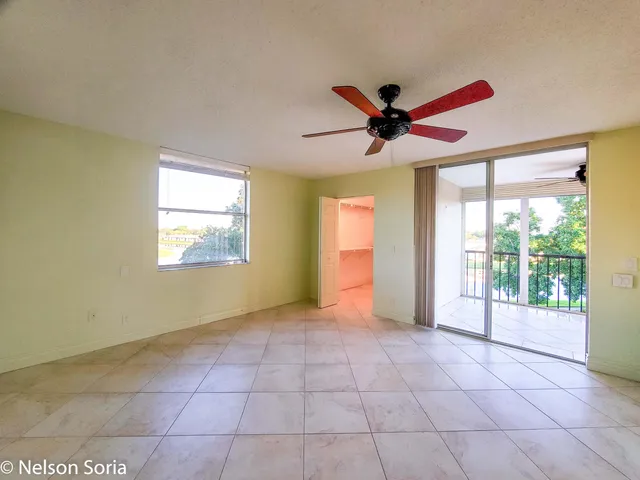 $1,795 | 6650 South Oriole Boulevard, Unit 4010, Delray Beach, FL 33446