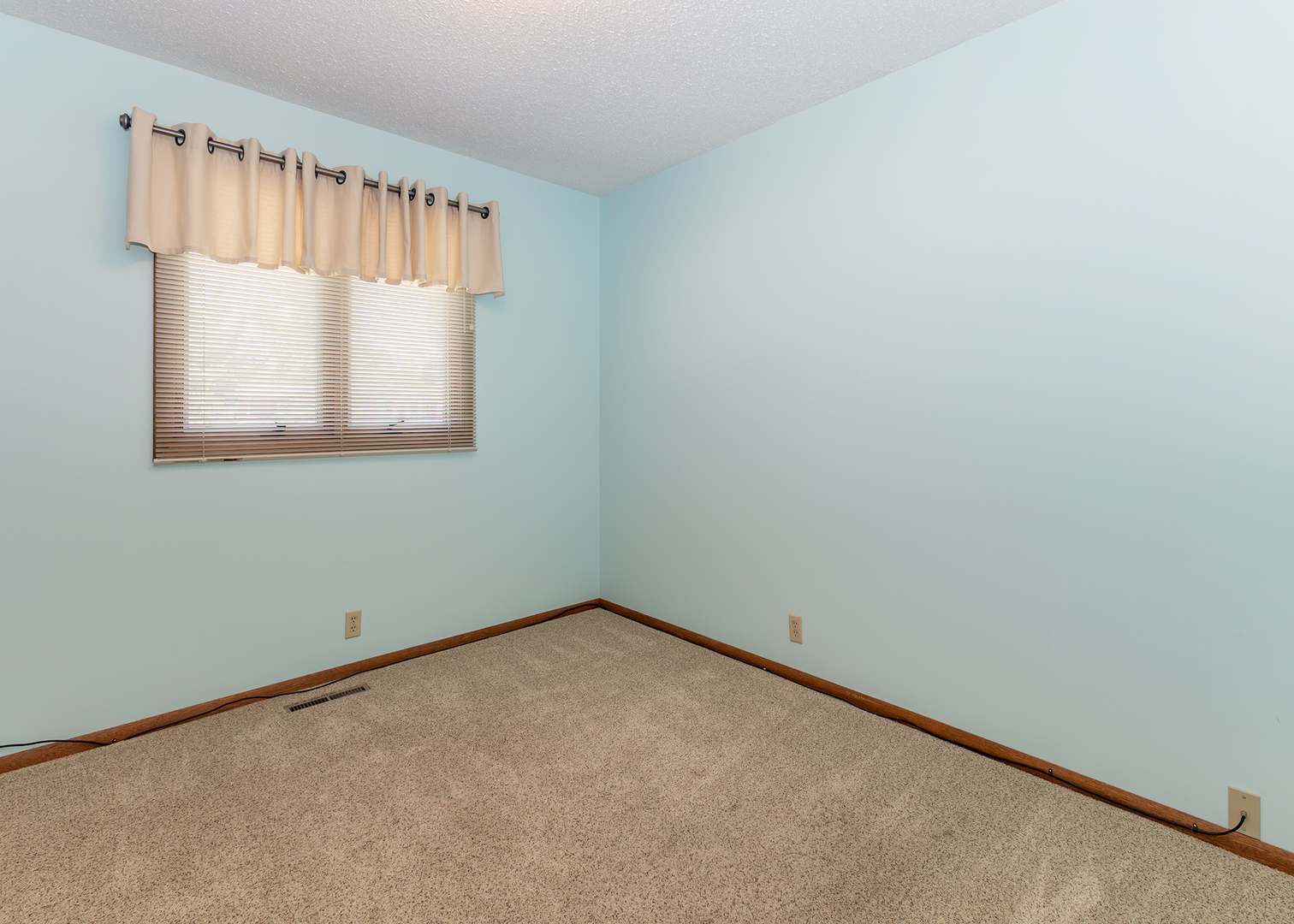710 1st Avenue Fulton, IL 61252 - Photo 26 of 33