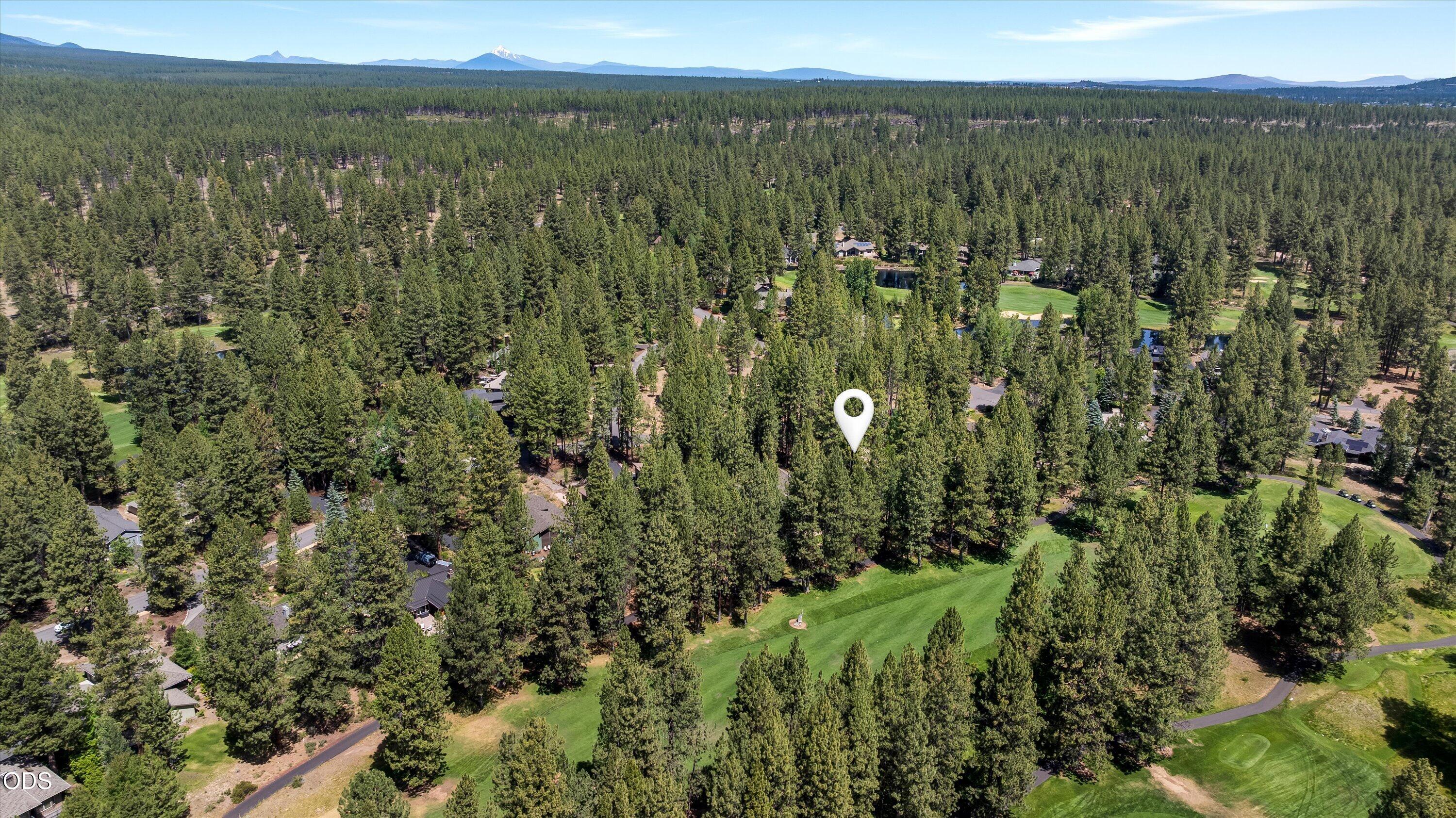60726 Golf Village Loop Bend, OR 97702 - Photo 57 of 63