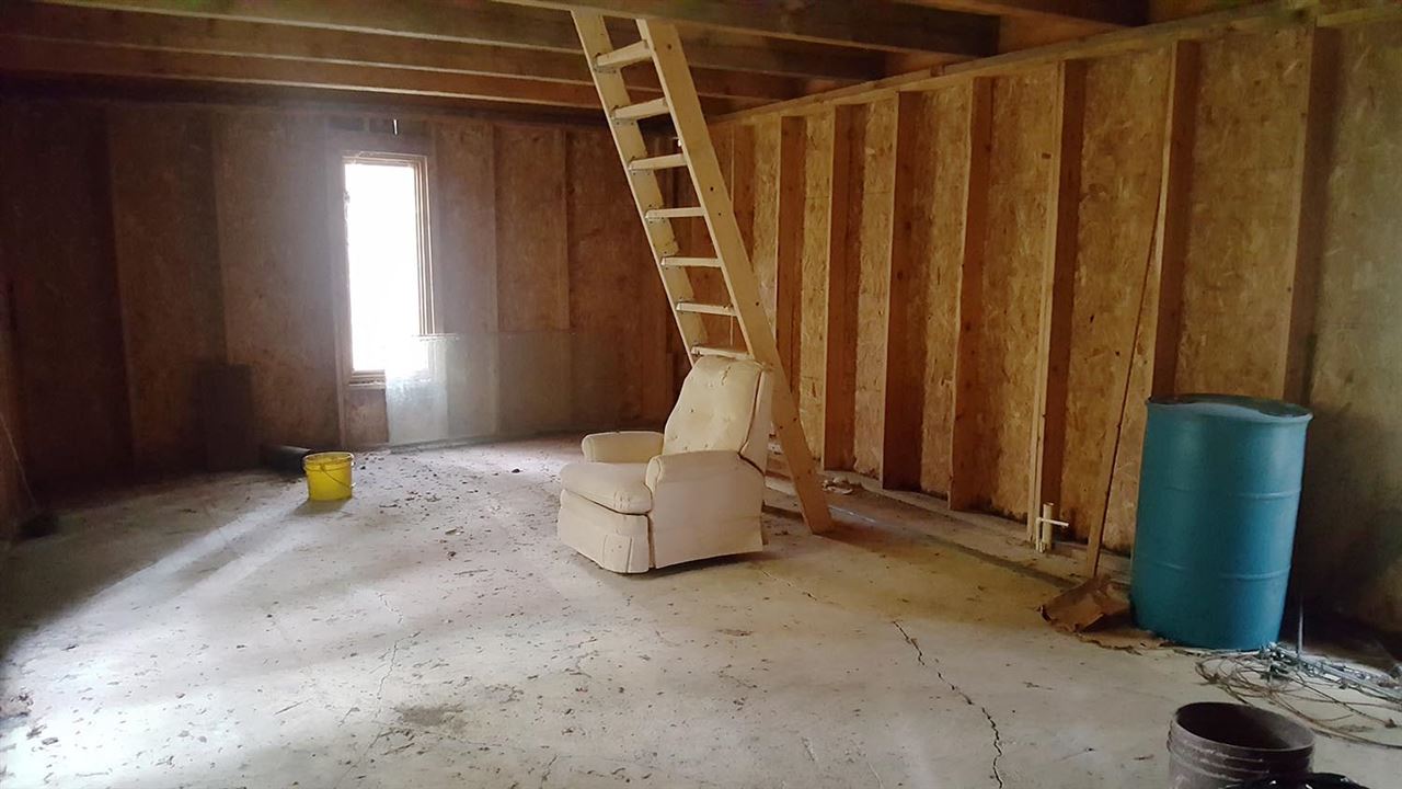 1067 Rushford Valley Road Montgomery, VT 05471 - Photo 7 of 31