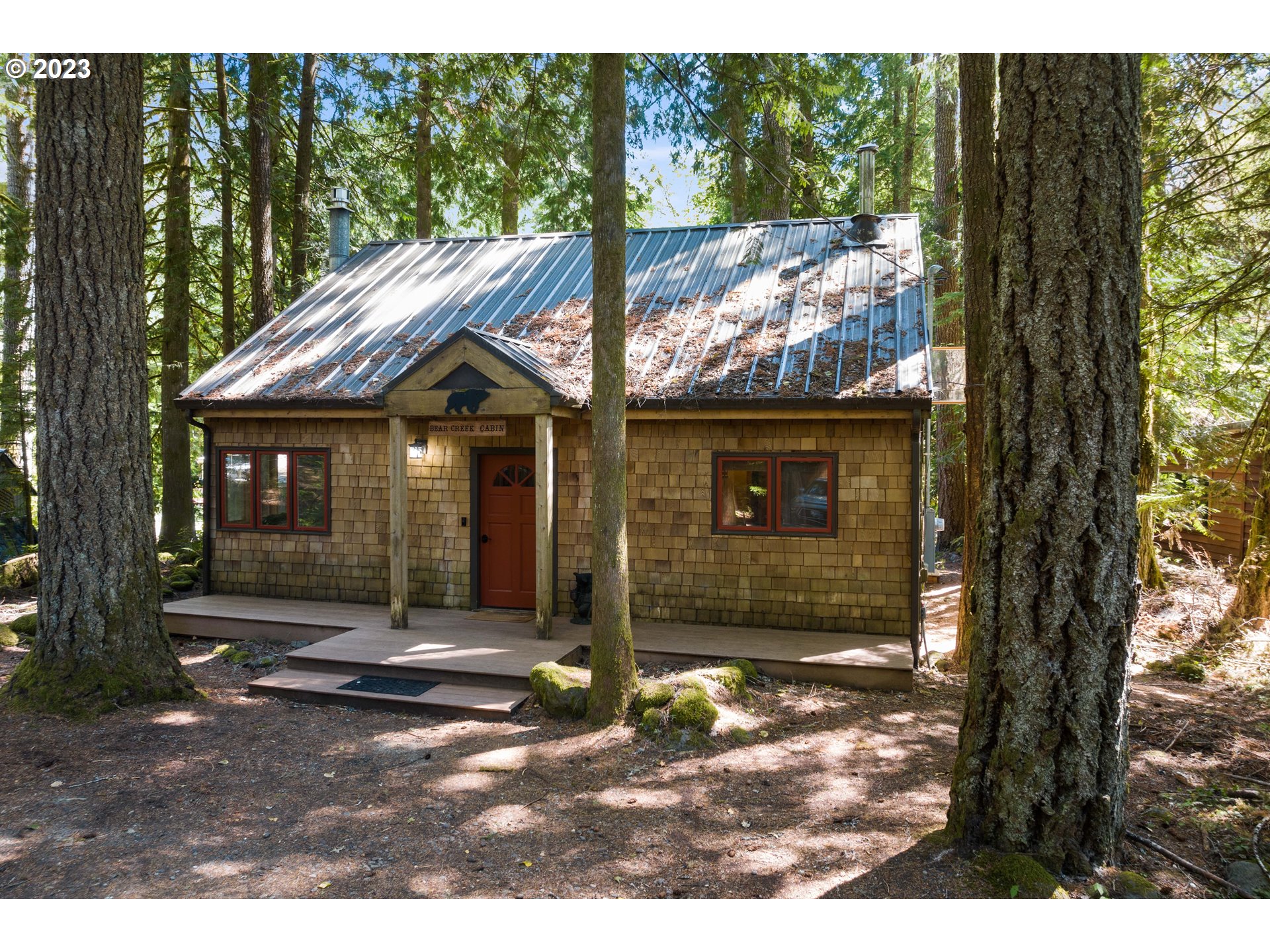 71650 East Minikahda Avenue Rhododendron, OR 97049 - Photo 2 of 37 Exterior