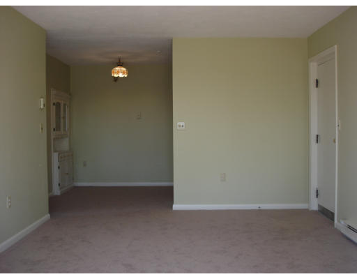 103 Newman Road, Unit 12 Malden, MA 02148 - Photo 4 of 7 Gallery Image 4