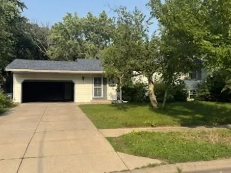 $275,000 | 10701 Wren Street Northwest, Coon Rapids, MN 55433