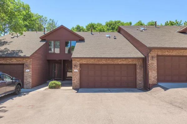 $325,000 | 13303 Morgan Avenue South, Burnsville, MN 55337