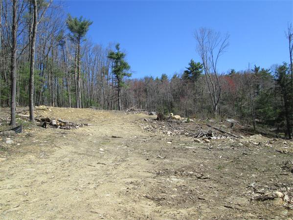 1 North Common Road Westminster, MA 01473 - Photo 4 of 13 Gallery Image 4