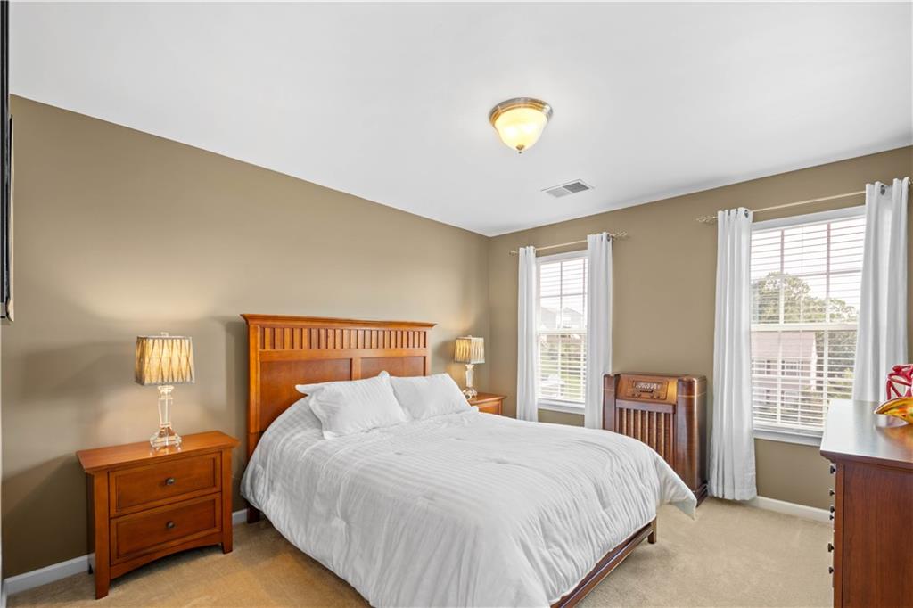 128 Walnut Drive McKees Rocks, PA 15136 - Photo 15 of 25 Gallery Image 15