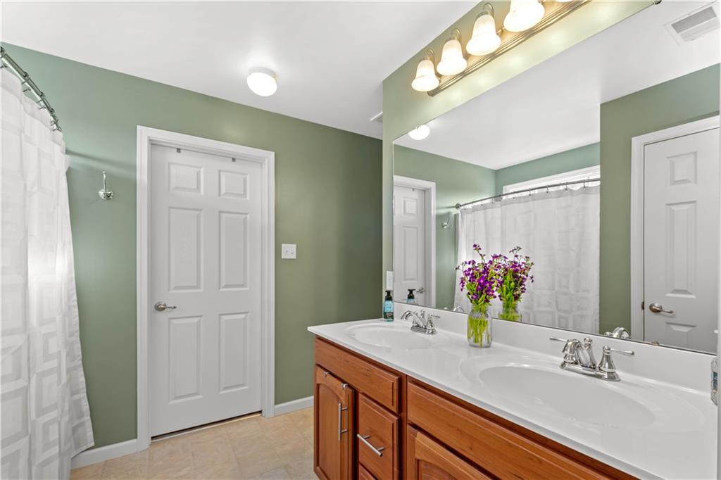 128 Walnut Drive McKees Rocks, PA 15136 - Photo 21 of 25 Gallery Image 21