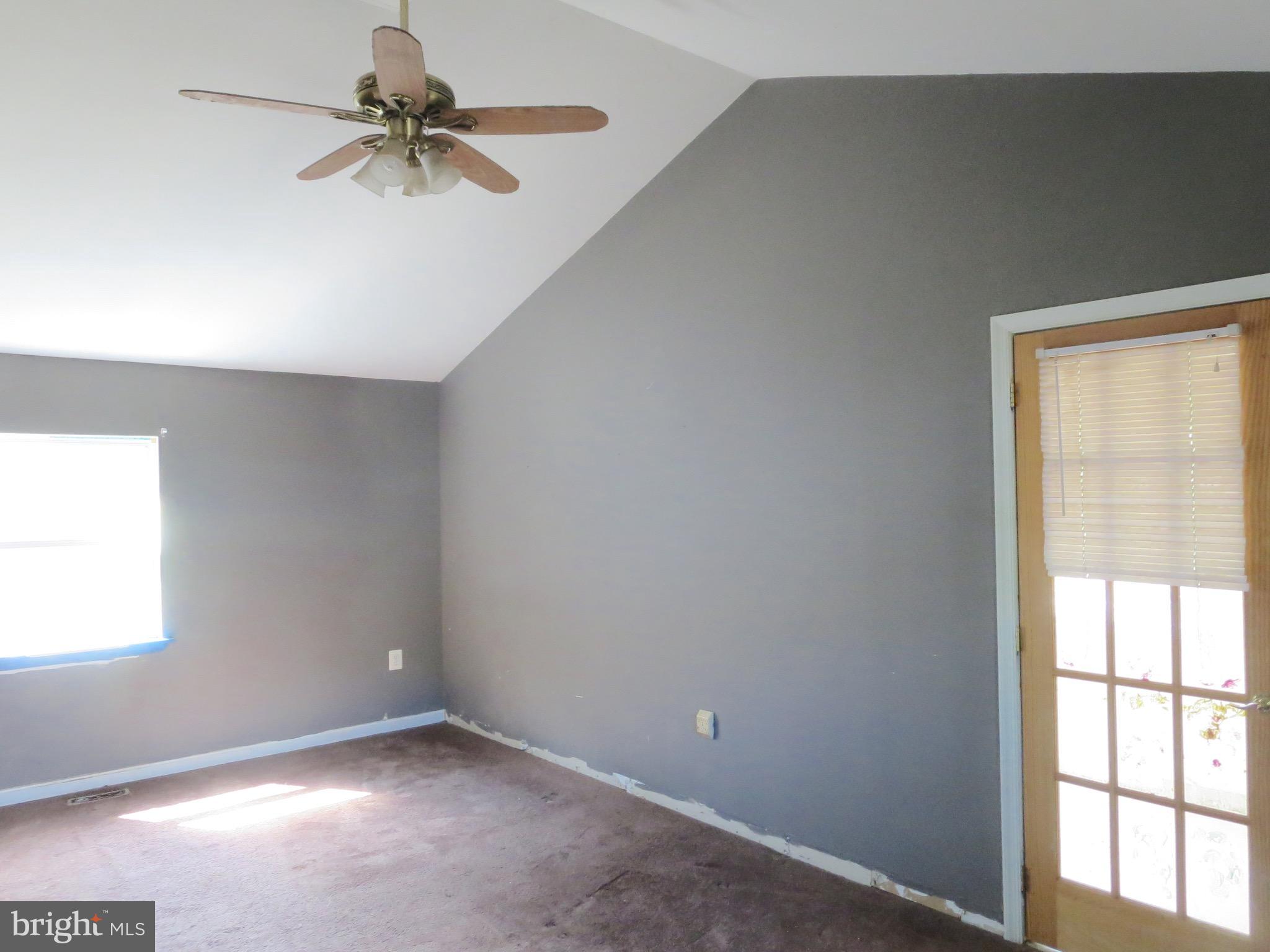 389 Riverside Drive Pasadena, MD 21122 - Photo 6 of 13 Bedroom