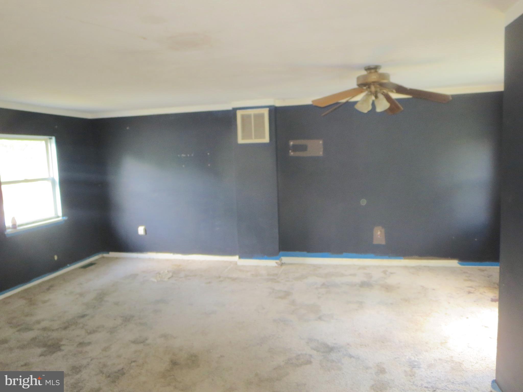 389 Riverside Drive Pasadena, MD 21122 - Photo 8 of 13 Bedroom